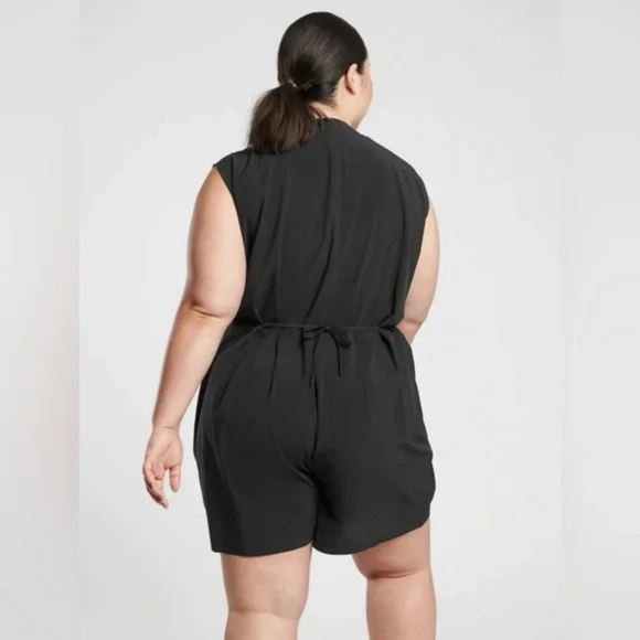 New with tags Athleta Marlow Romper, BLACK SIZE 1X - PLUS SIZE - Picture 2 of 8